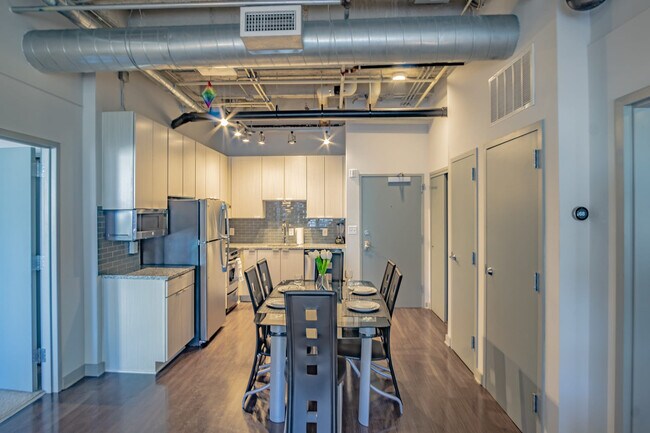 550 W Peachtree St NW Unit SI ID1013805P