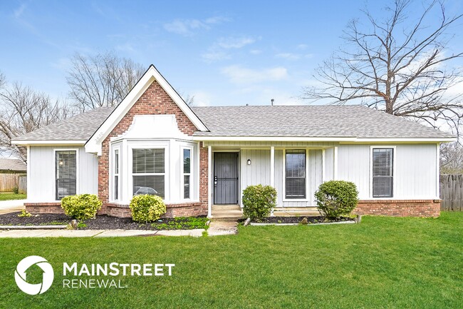 Building Photo - 3890 Birchshade Cove