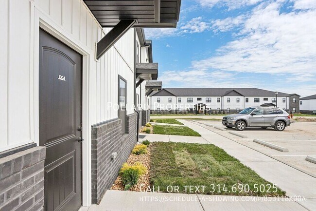 Photo - 1404 Parkview Dr Unit 1404