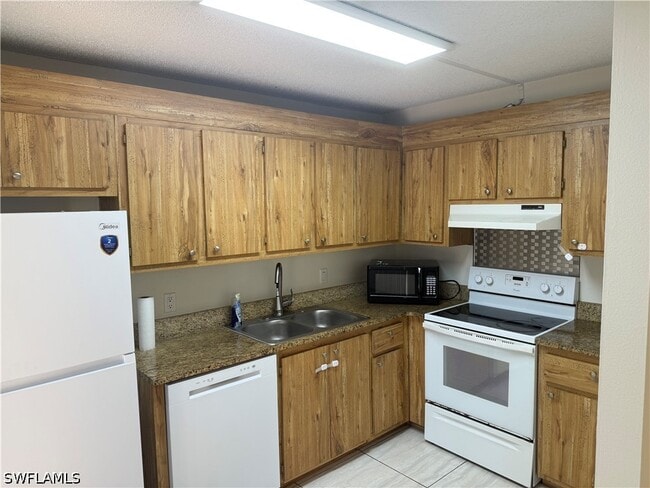 Photo - 1531 Park Meadows Dr Unidad 4