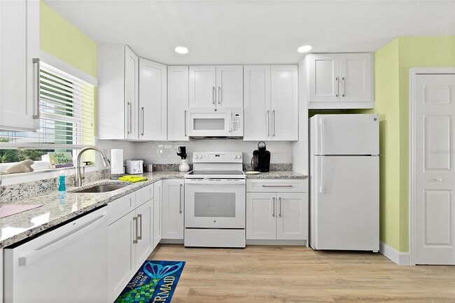 Photo - 300 S Central Ave Unidad 202