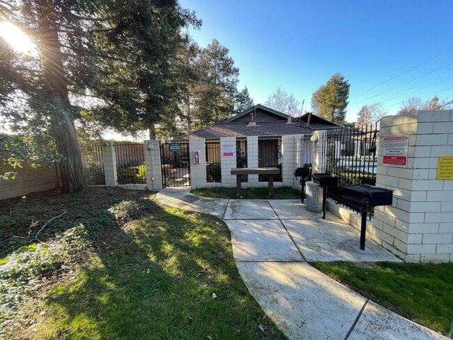 Photo - Beautiful Condo in Gated Community Unit 49