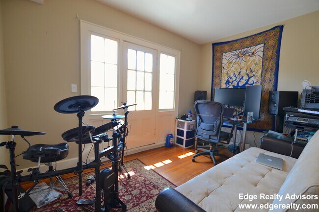 Photo - 7 Boulevard Ter Unit 1