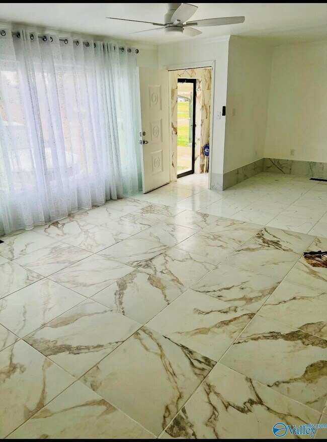 Photo - 3605 6th Ave SW