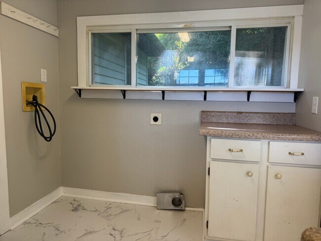 228 Baker St