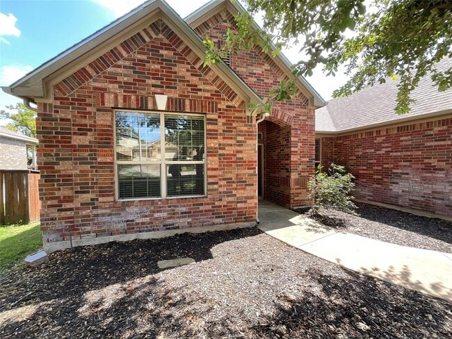 212 Choke Canyon Ln