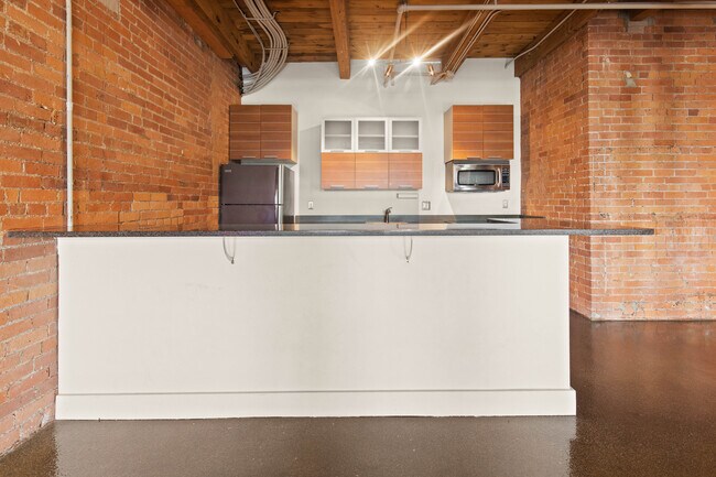 Photo - 6533 E Jefferson Ave