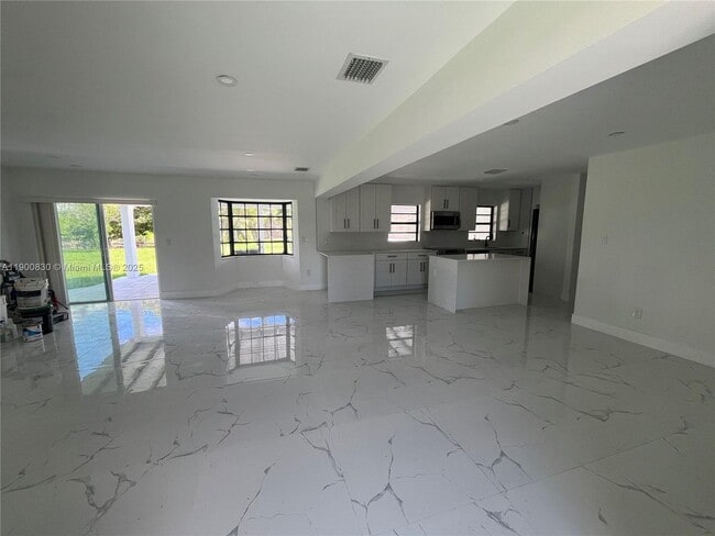 Photo - 11755 SW 37th St