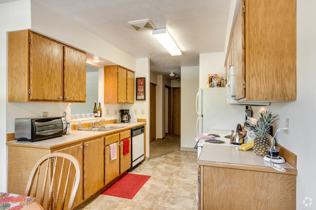 Kitchen - Arthur Court Rental