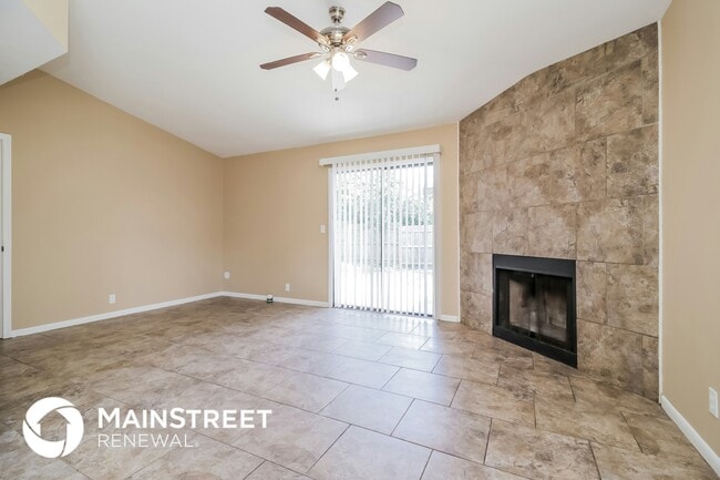 Photo - 4525 Sugartown St