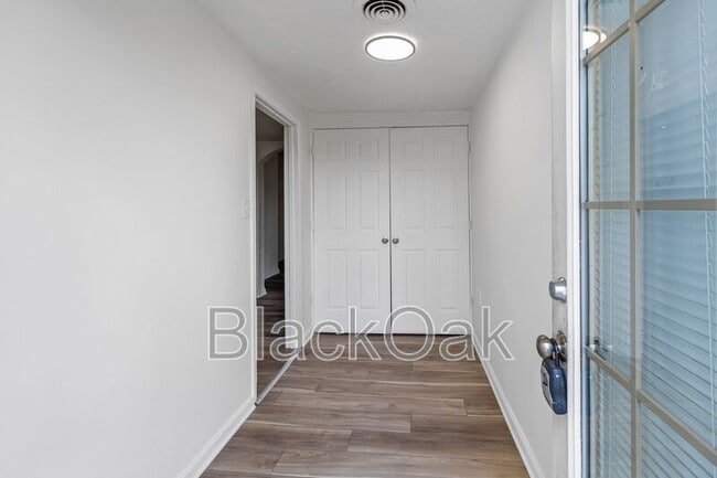 Photo - 1803 E Market St