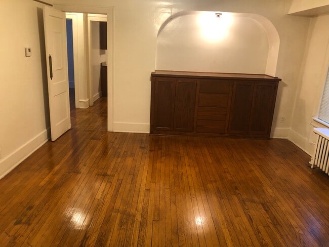 Photo - 3106 W State St