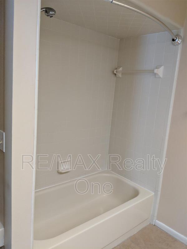 Photo - 25 Dogwood Dr