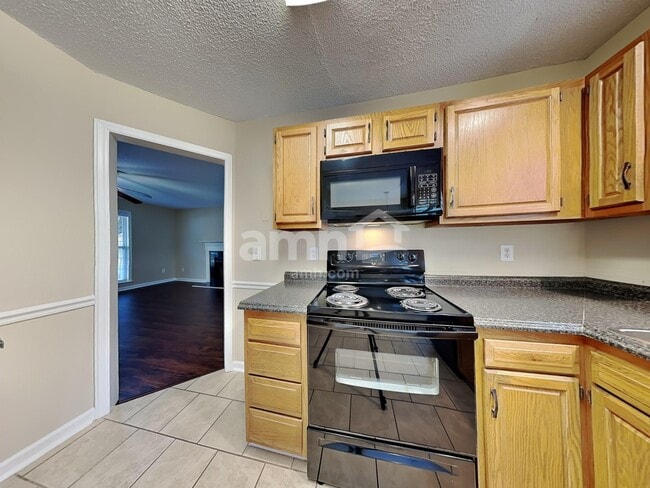 Photo - 4013 Wellingham Ln