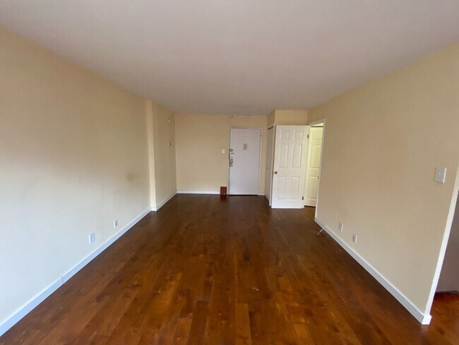 1420 N Street NW #713
