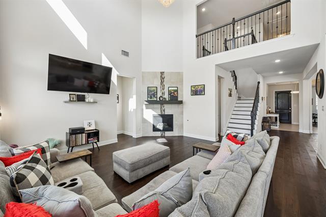 Photo - 604 Shoreline Ridge Dr