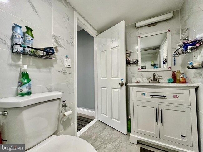 Photo - 633 Durham Rd