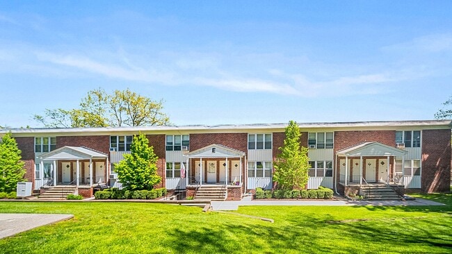 Photo - Beverly Gardens