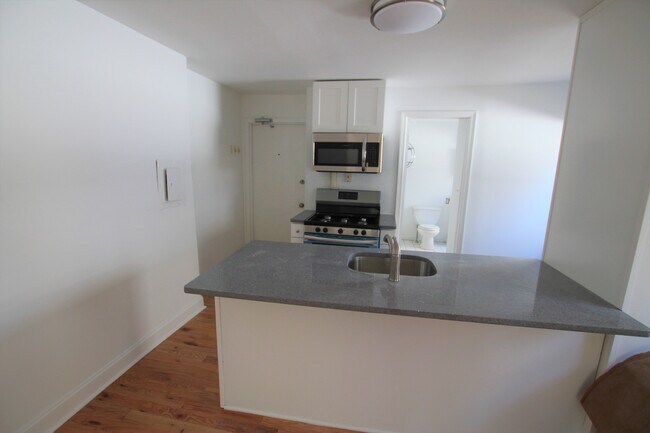 Photo - 2004 Chestnut St Unidad 3R