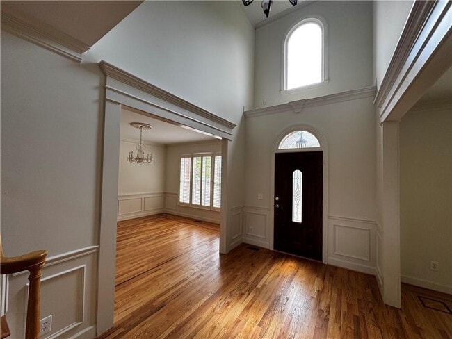 Photo - 1660 Kingsley Ct NW