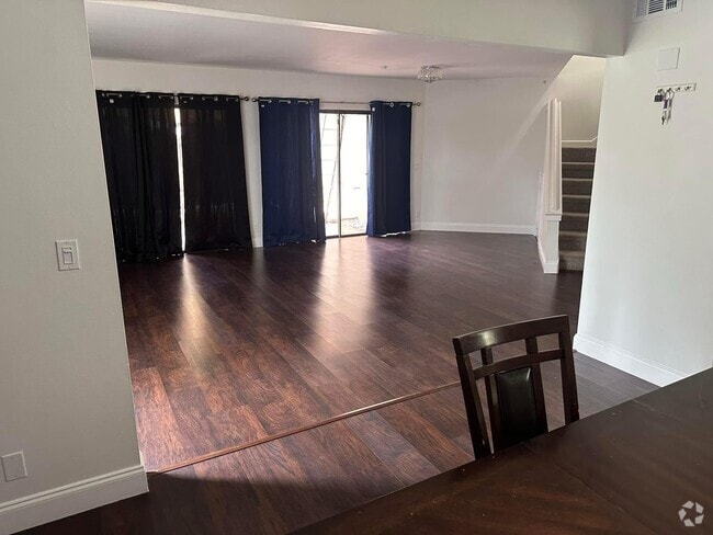 Building Photo - 103 Weybridge Cir Rental