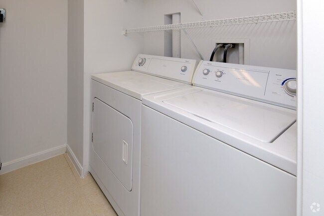 Photo - Franklin Commons