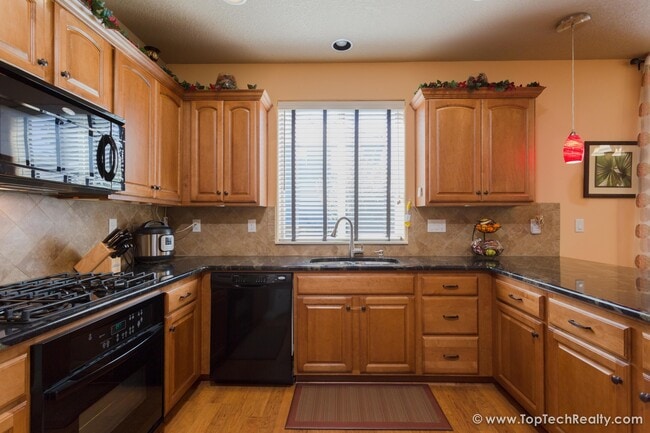 Photo - Stunning 3BD | 3BA | Luxury Single Family Home in Orenco | Near Intel & Park | Fenced Yard I Sola...