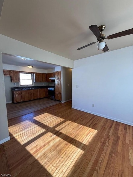 Photo - 52 Frederick St