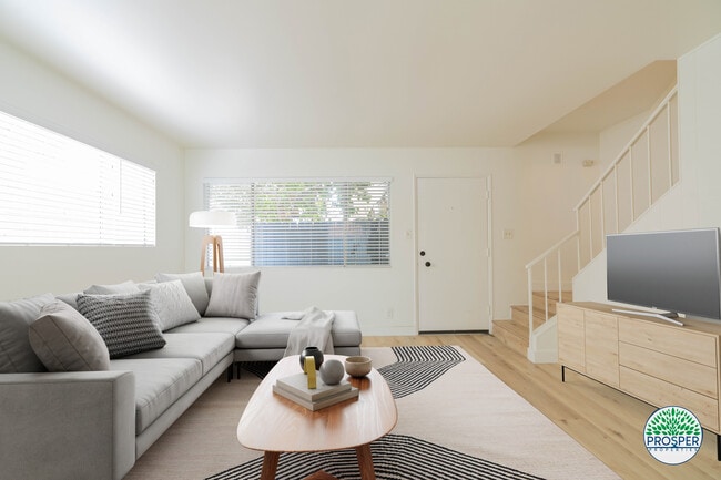 Photo - 3720 Midvale Ave