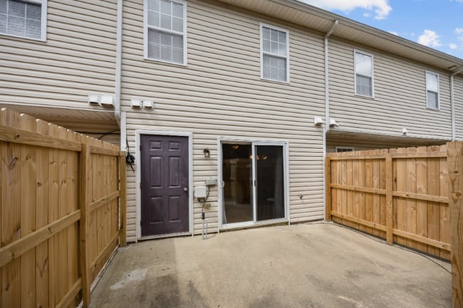 Photo - 3809 E Vancroft Cir