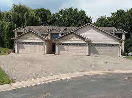 Photo - 821 Creekside Cir