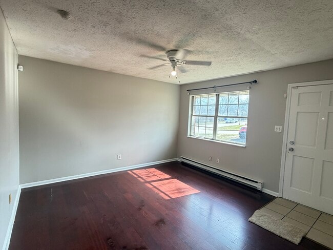 1259 Trent Blvd