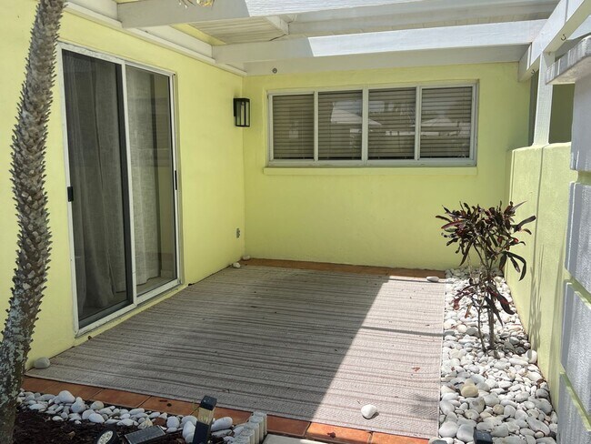 Photo - August Villas at Plantation