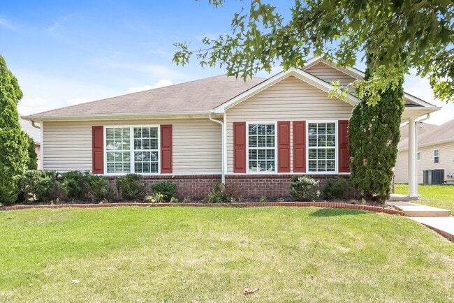Building Photo - 3618 Blaze Dr