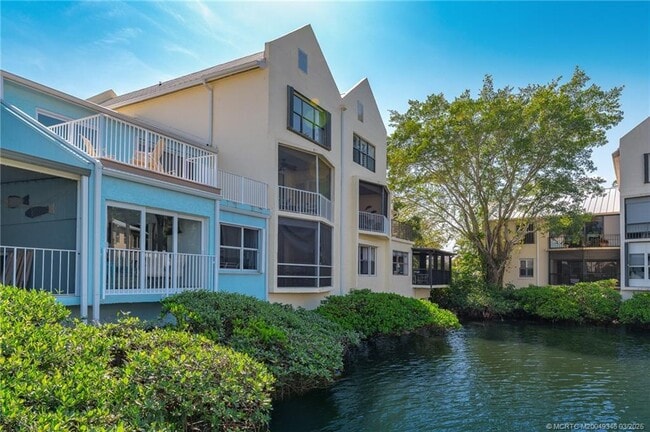 Building Photo - 3901 SE St Lucie Blvd Unit 30 Rental