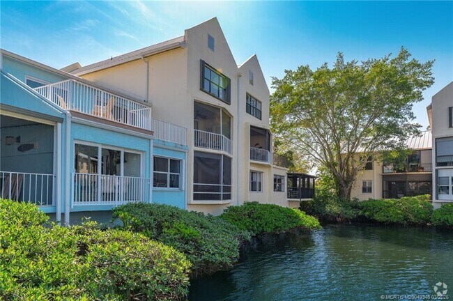 Building Photo - 3901 SE St Lucie Blvd Unit 30 Rental
