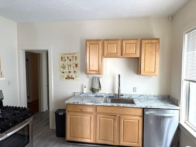 Photo - 61 Webster Ave Unit 2L