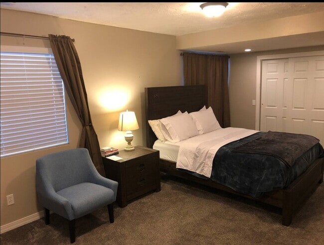 Photo - 1212 Hawberry Cir
