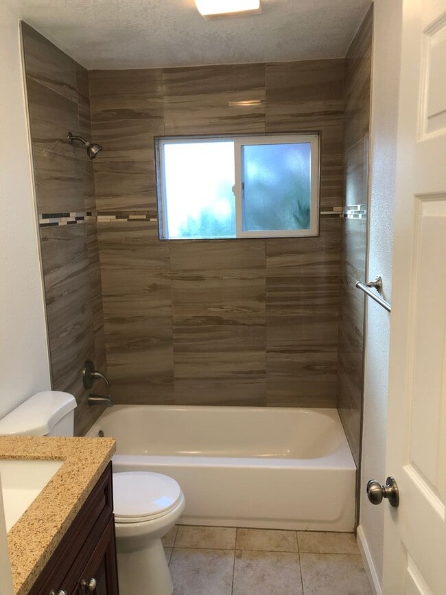 Photo - Cozy 1 bedroom ground floor apartment Unidad 1481-2