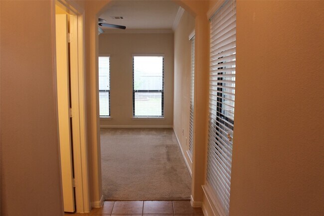 Photo - 6643 Sharpstone Creek Ln