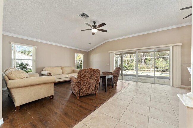 Photo - 1205 Bower Ln