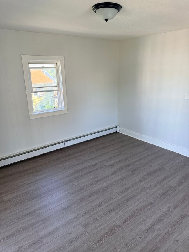 Photo - 221 Fairview St Unidad 3FL