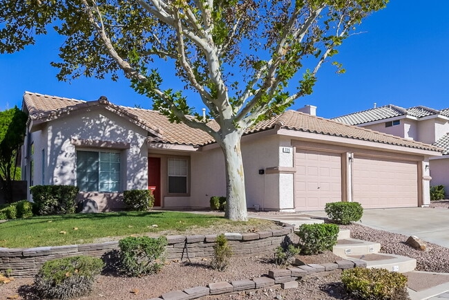 Photo - 725 Arrowhead Trail