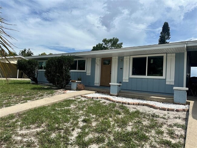 Photo - 2781 Fulford St