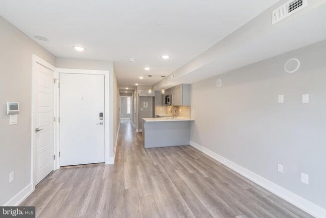 2238 N 2nd St Unidad 2
