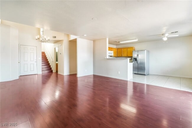 Photo - 4952 Sapphire Light St