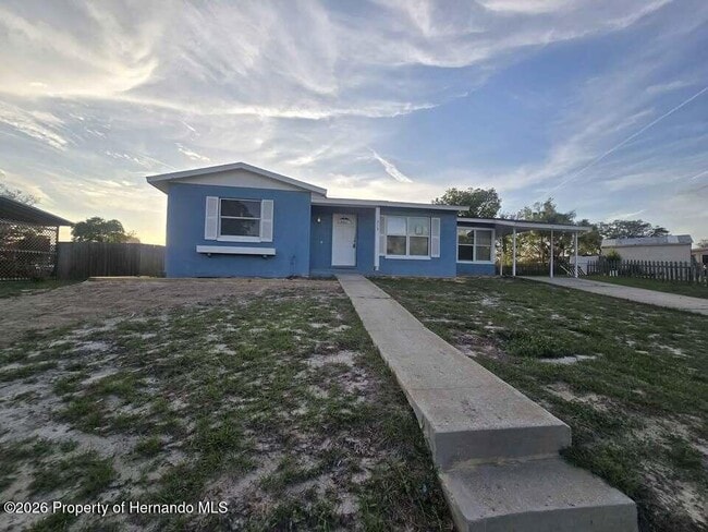 Building Photo - 513 Hollyhock Ln