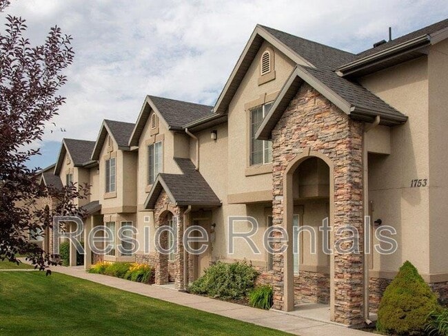 Photo - 1754 N 500 W