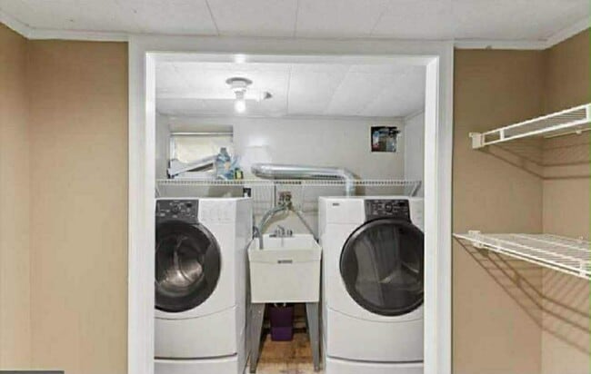 Photo - 7234 Hazel Ave