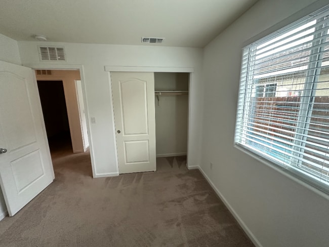 Photo - 1335 Meadow Ranch St